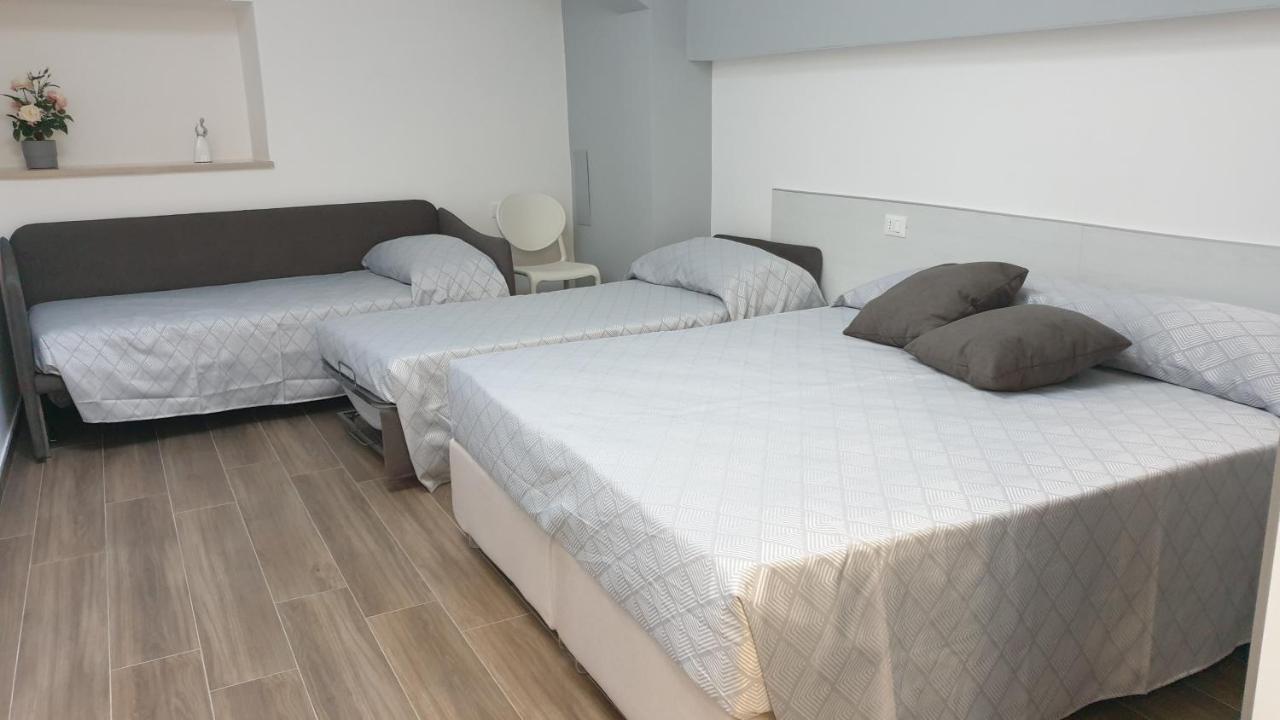 A Due Passi Bed & Breakfast Troia Bagian luar foto