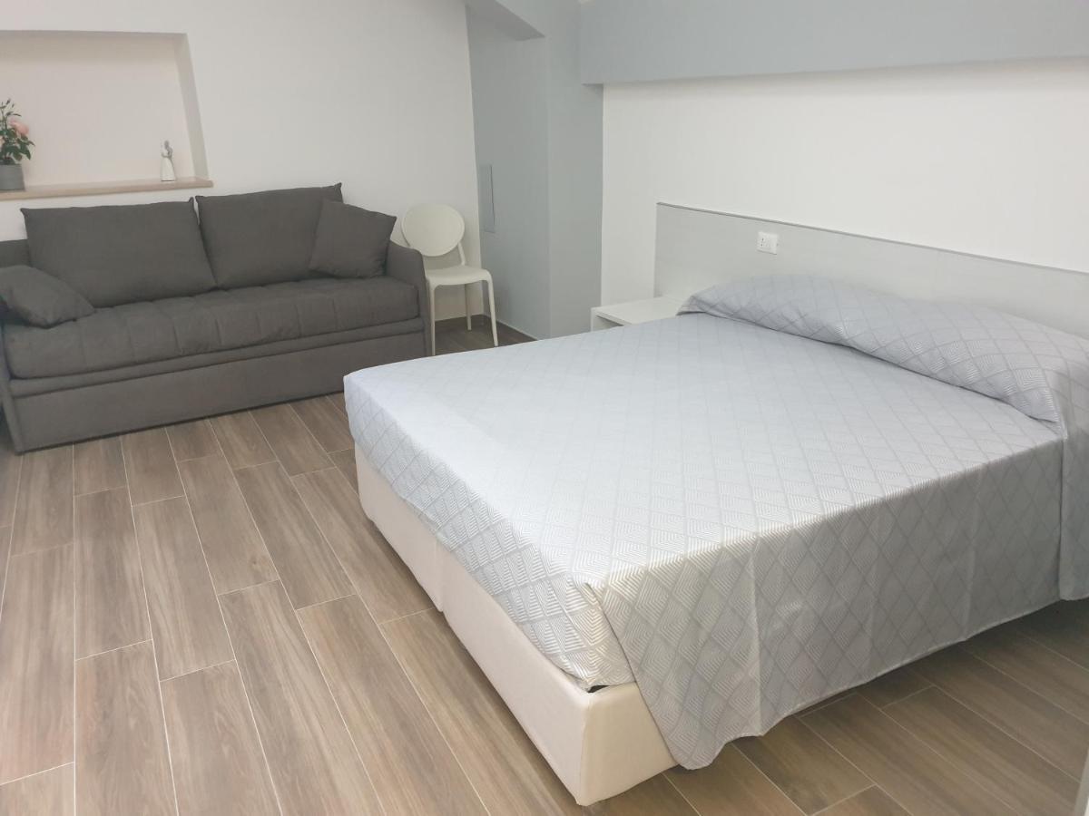 A Due Passi Bed & Breakfast Troia Bagian luar foto